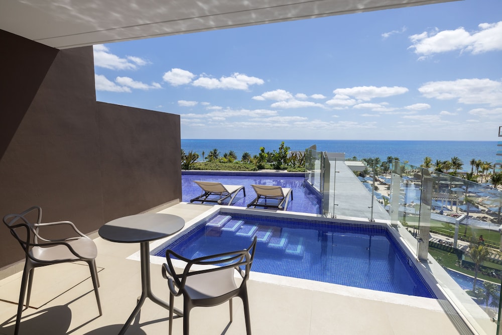 Royalton Splash Riviera Cancun, An Autograph Collection All-Inclusive Resort — Rooms in Puerto Morelos, Quintana Roo