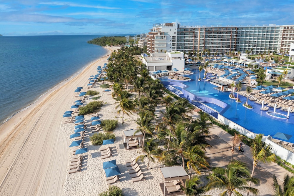 Royalton Splash Riviera Cancun, An Autograph Collection All-Inclusive Resort — Outdoor in Puerto Morelos, Quintana Roo