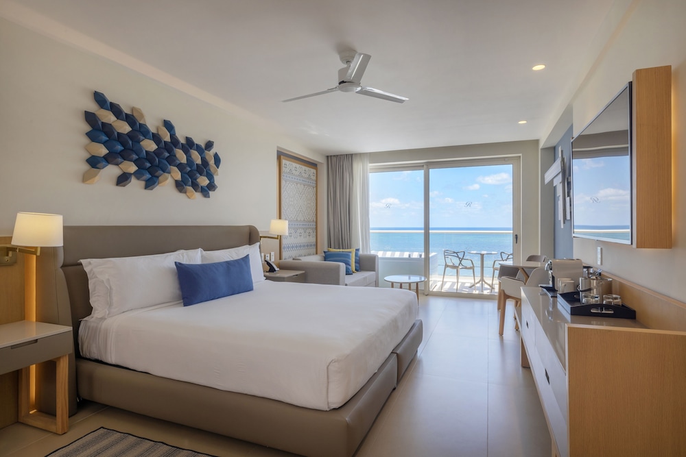 Royalton Splash Riviera Cancun, An Autograph Collection All-Inclusive Resort — Rooms in Puerto Morelos, Quintana Roo