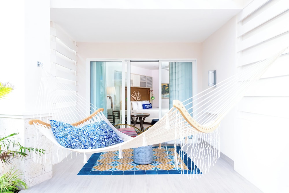 Margaritaville Island Reserve Riviera Maya - An Adults Only All Inclusive — Hotel rooms in Puerto Morelos, Quintana Roo