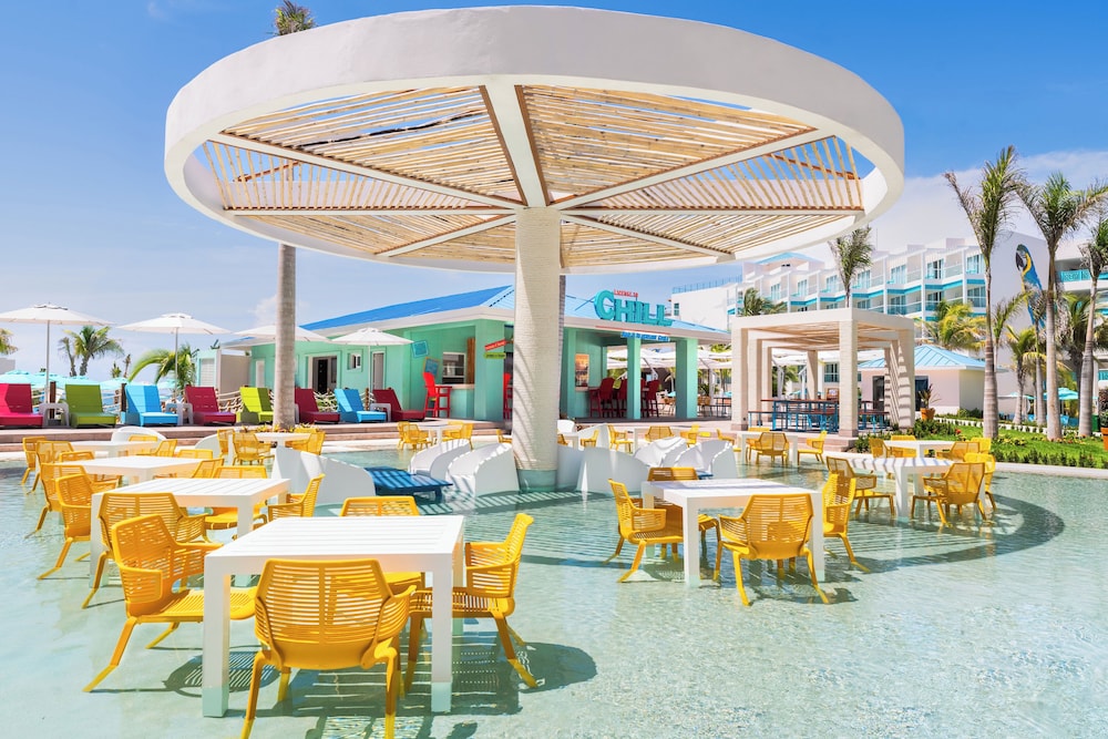 Margaritaville Island Reserve Riviera Maya - An Adults Only All Inclusive — Restaurant & bars in Puerto Morelos, Quintana Roo