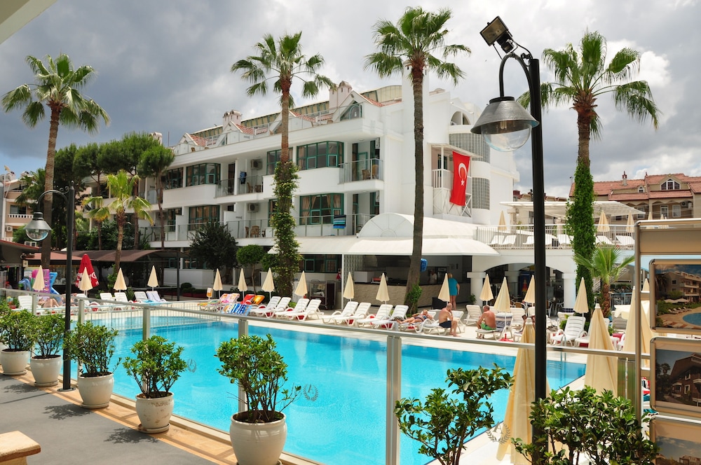 Club Atrium Marmaris — Swimming pool in Marmaris, Mugla