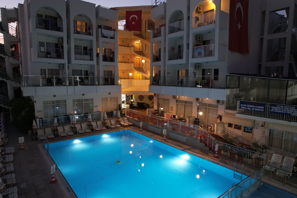 Club Atrium Marmaris — Swimming pool in Marmaris, Mugla