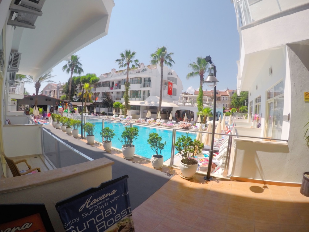 Club Atrium Marmaris — Swimming pool in Marmaris, Mugla