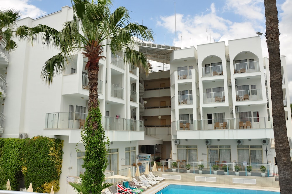 Club Atrium Marmaris — Hotel building in Marmaris, Mugla