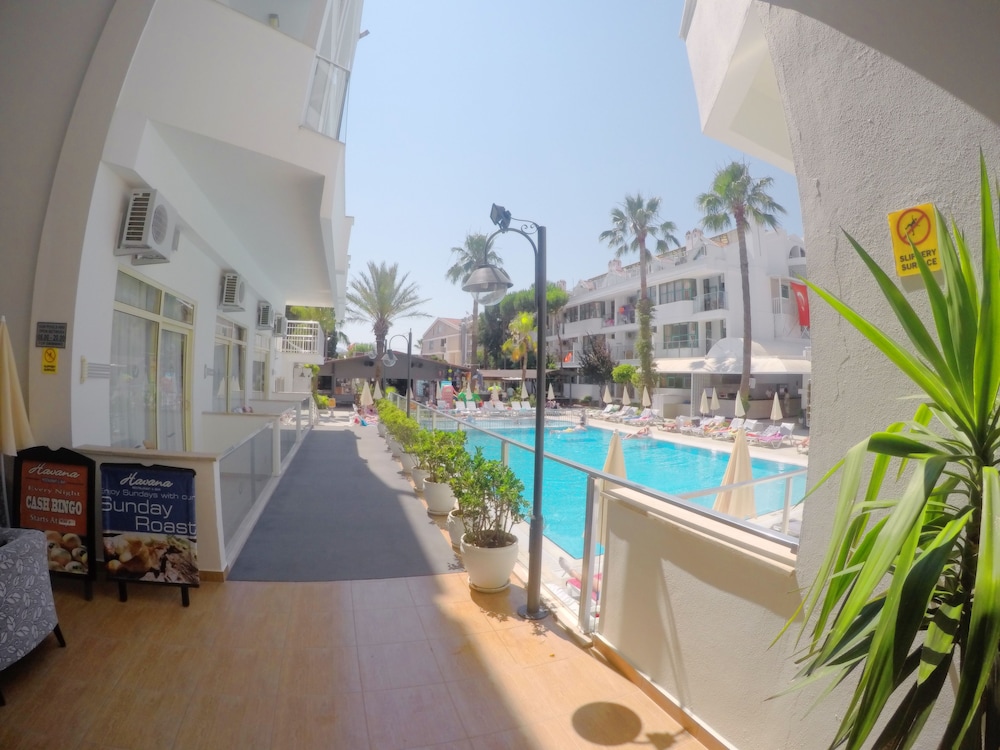 Club Atrium Marmaris — Swimming pool in Marmaris, Mugla
