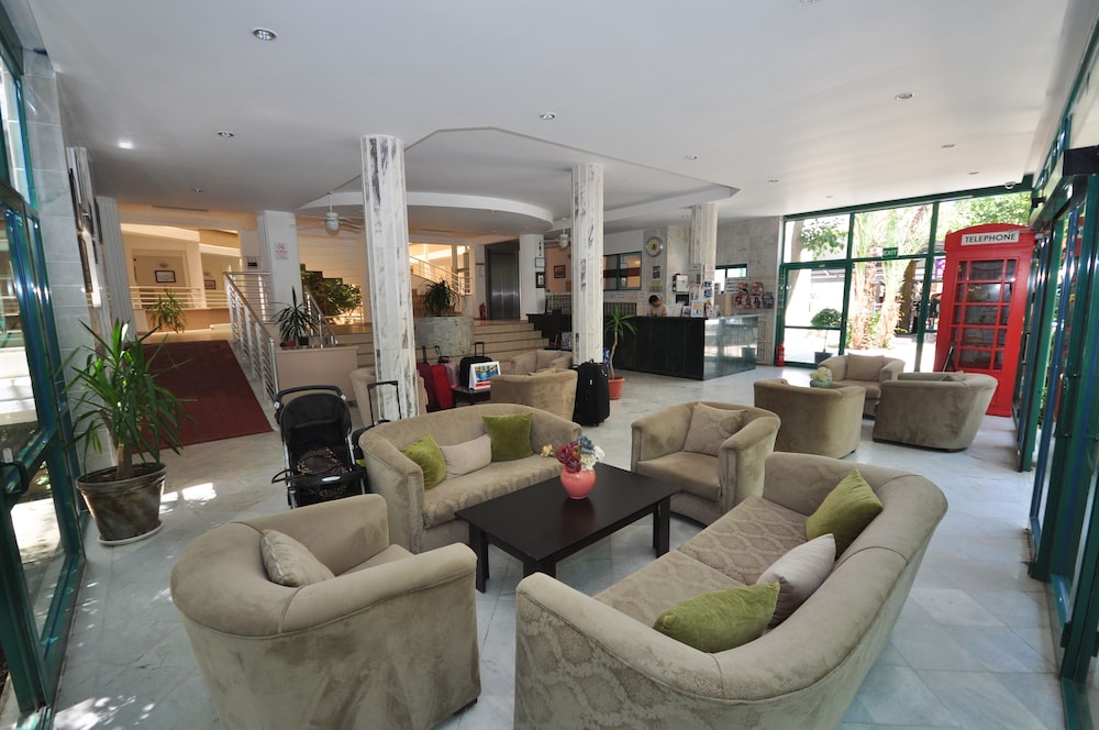 Club Atrium Marmaris — Hotel building in Marmaris, Mugla