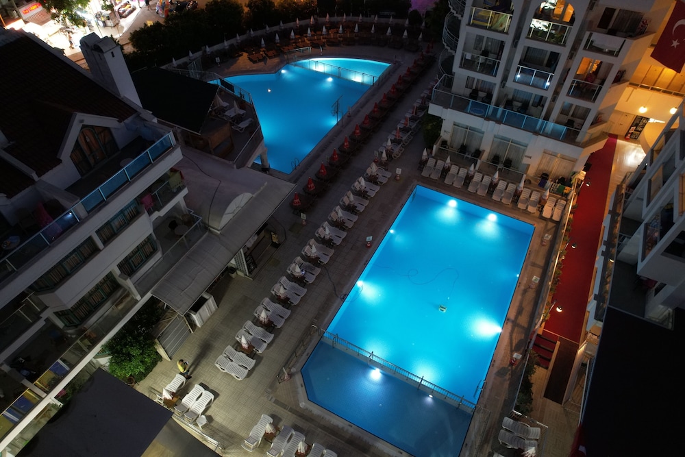 Club Atrium Marmaris — Swimming pool in Marmaris, Mugla