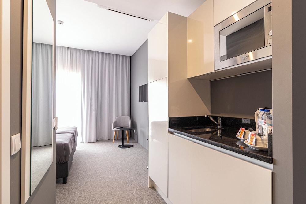 Pestana Gramacho Residence — Hotel rooms in Carvoeiro, Faro