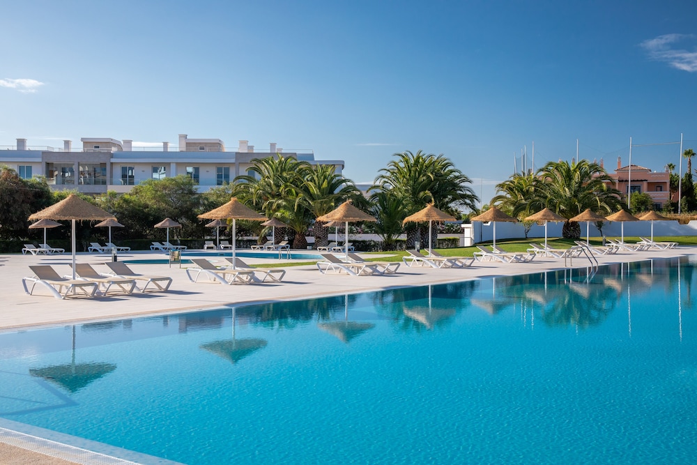 Ancora Park — Swimming pool in Lagos, Faro