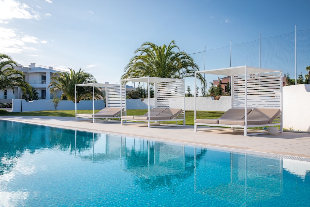 Ancora Park — Swimming pool in Lagos, Faro