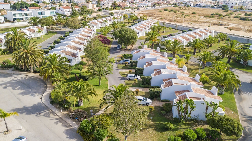 Ancora Park — Hotel building in Lagos, Faro