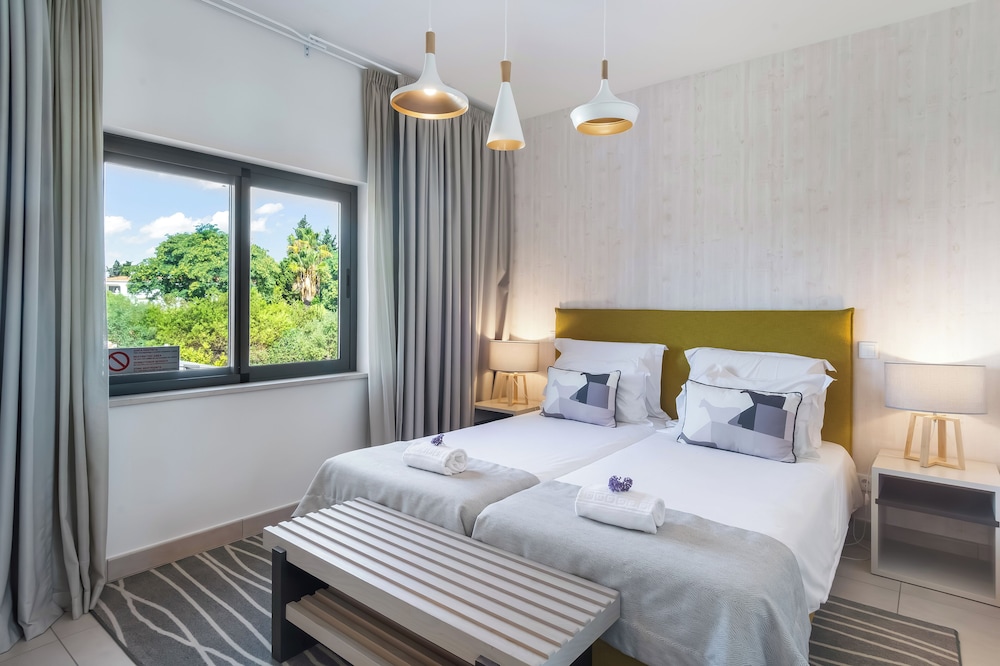 Quinta do Algarvio — Hotel rooms in Carvoeiro, Faro