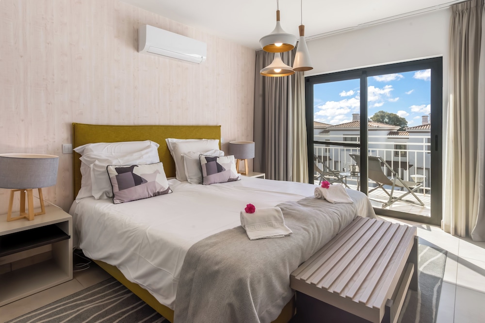 Quinta do Algarvio — Hotel rooms in Carvoeiro, Faro