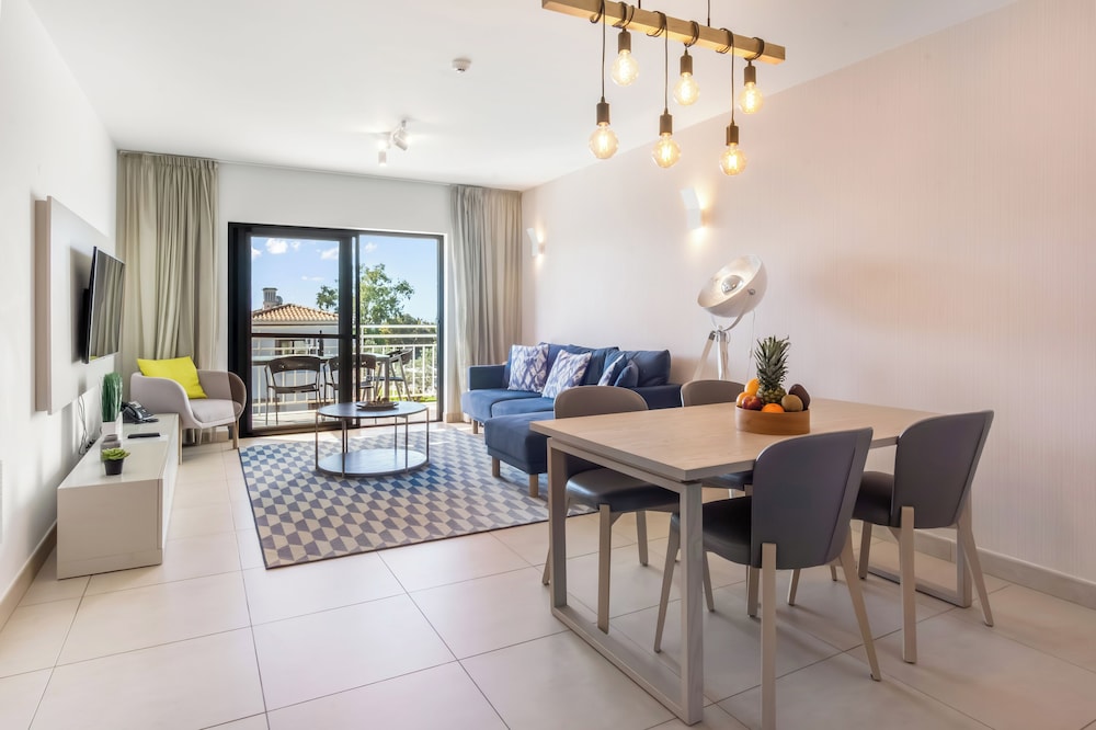 Quinta do Algarvio — Hotel rooms in Carvoeiro, Faro