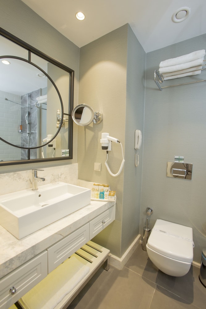 Fame Residence Kemer & Spa - All Inclusive — Hotel rooms in Kemer