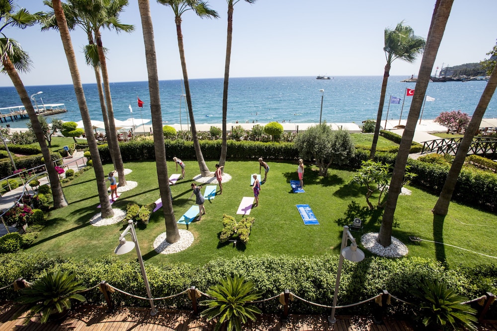 Fame Residence Kemer & Spa - All Inclusive — Sports & recreation in Kemer