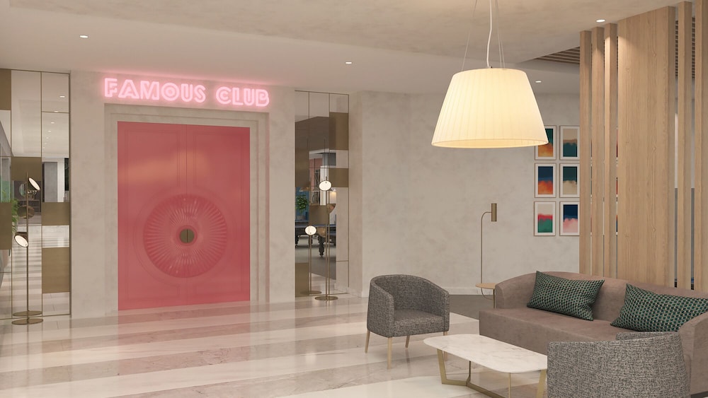 Fame Residence Kemer & Spa - All Inclusive — Hotel building in Kemer