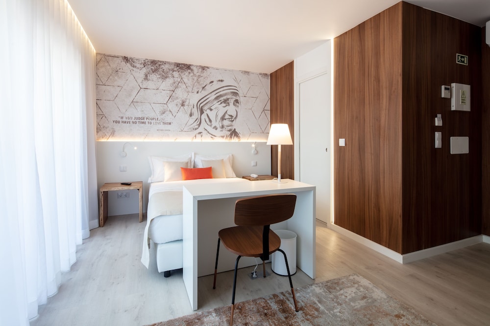 The Icons Lisbon Central Hotel — Hotel rooms in Lisbon, Lisboa