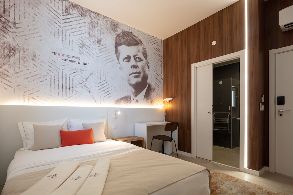 The Icons Lisbon Central Hotel — Hotel rooms in Lisbon, Lisboa