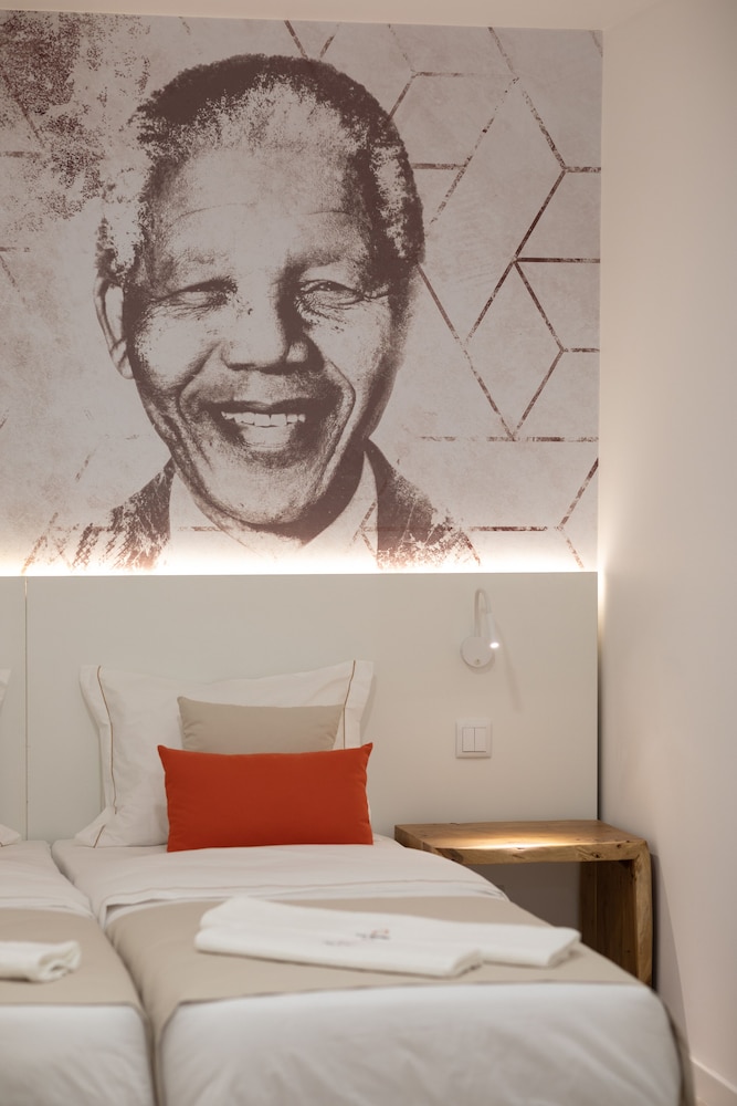 The Icons Lisbon Central Hotel — Hotel rooms in Lisbon, Lisboa