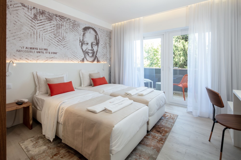 The Icons Lisbon Central Hotel — Hotel rooms in Lisbon, Lisboa