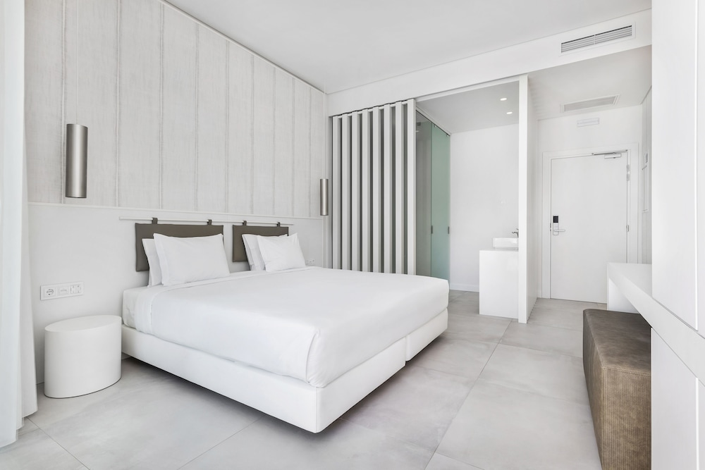 Vila Maria Hotel - Adults Only — Hotel rooms in Albufeira, Faro