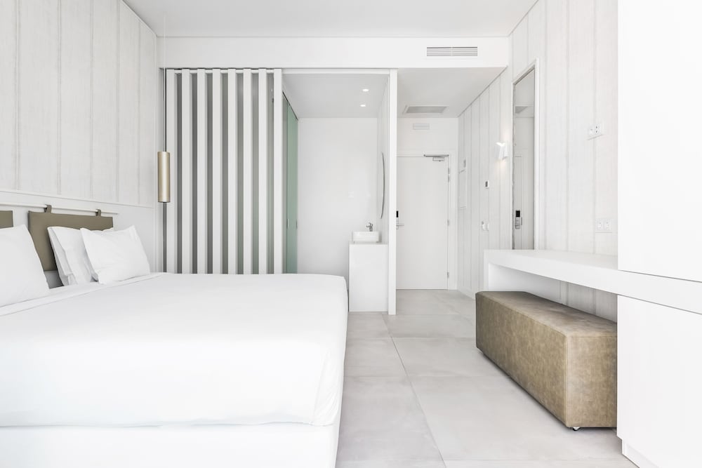 Vila Maria Hotel - Adults Only — Hotel rooms in Albufeira, Faro