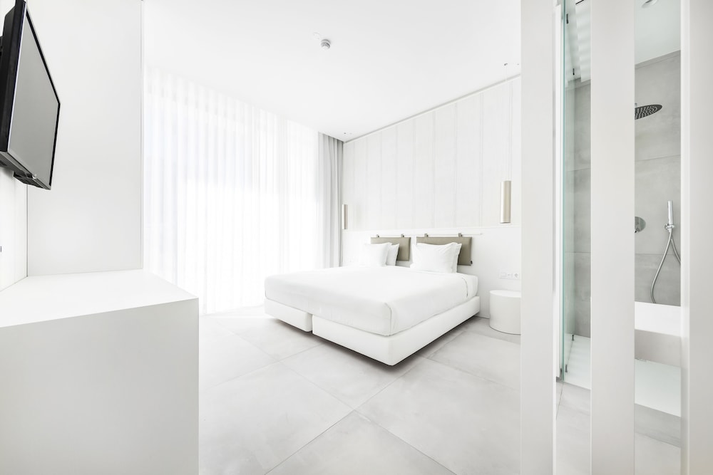 Vila Maria Hotel - Adults Only — Hotel rooms in Albufeira, Faro
