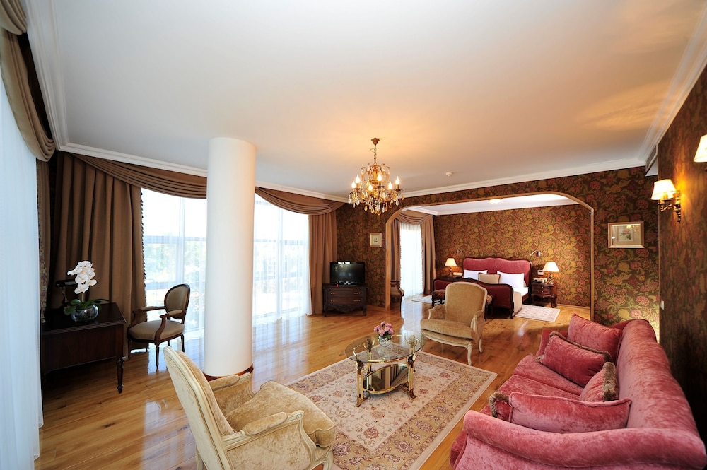 Villa Augusto Boutique Hotel - Boutique Class — Hotel rooms in Alanya