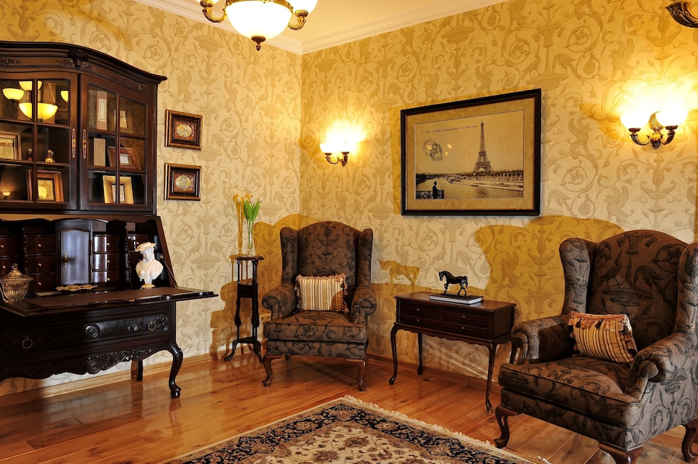 Villa Augusto Boutique Hotel - Boutique Class — Hotel rooms in Alanya