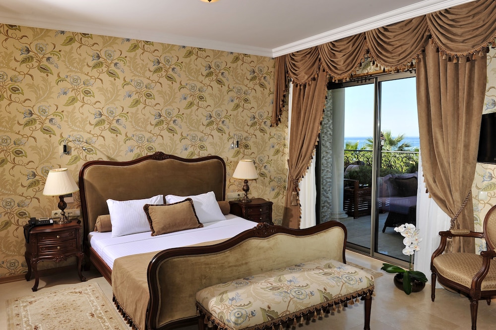 Villa Augusto Boutique Hotel - Boutique Class — Hotel rooms in Alanya