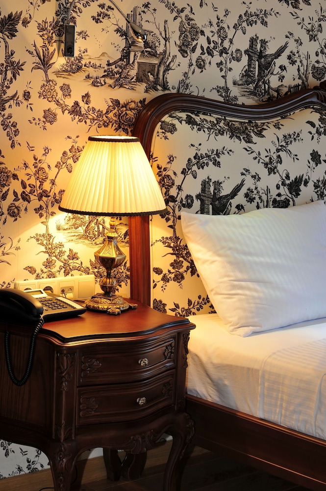 Villa Augusto Boutique Hotel - Boutique Class — Hotel rooms in Alanya