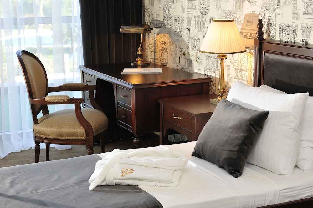 Villa Augusto Boutique Hotel - Boutique Class — Hotel rooms in Alanya