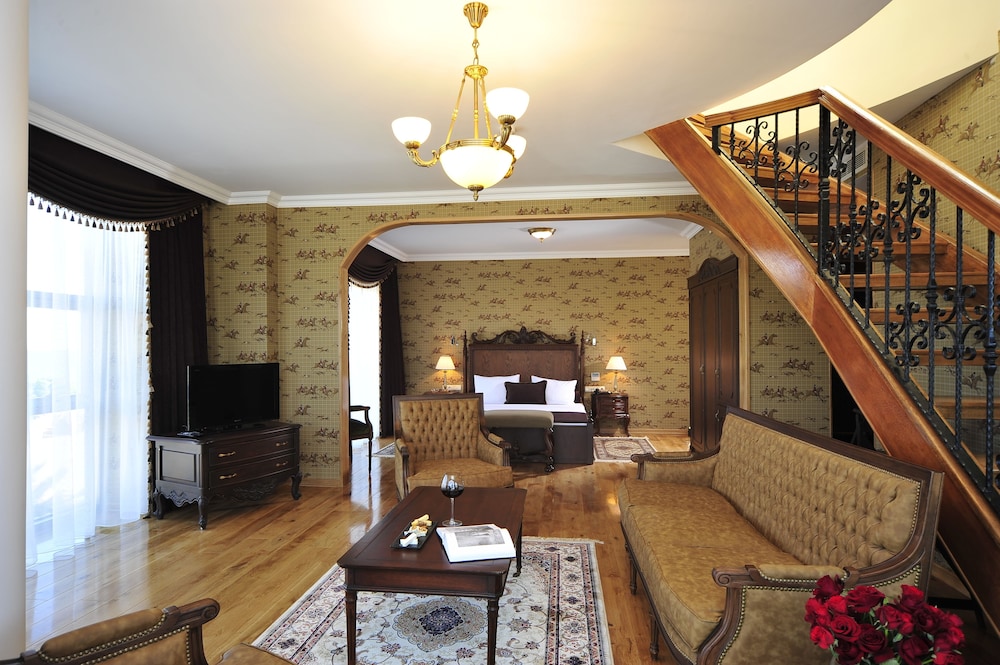 Villa Augusto Boutique Hotel - Boutique Class — Hotel rooms in Alanya