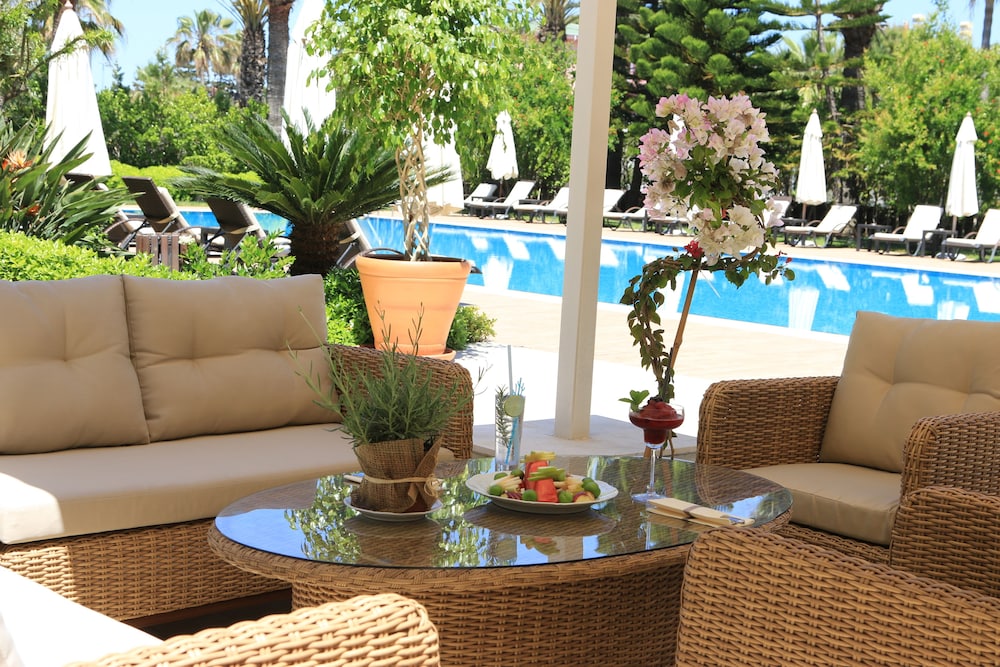 Villa Augusto Boutique Hotel - Boutique Class — Swimming pool in Alanya