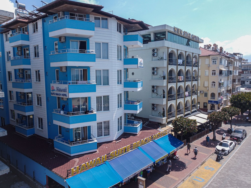 Hawaii Suite Beach Hotel — Hotel building in Alanya