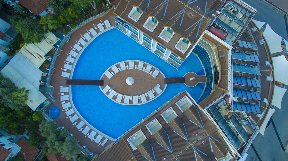 Ocean Blue Hotel — Swimming pool in Fethiye, Mugla