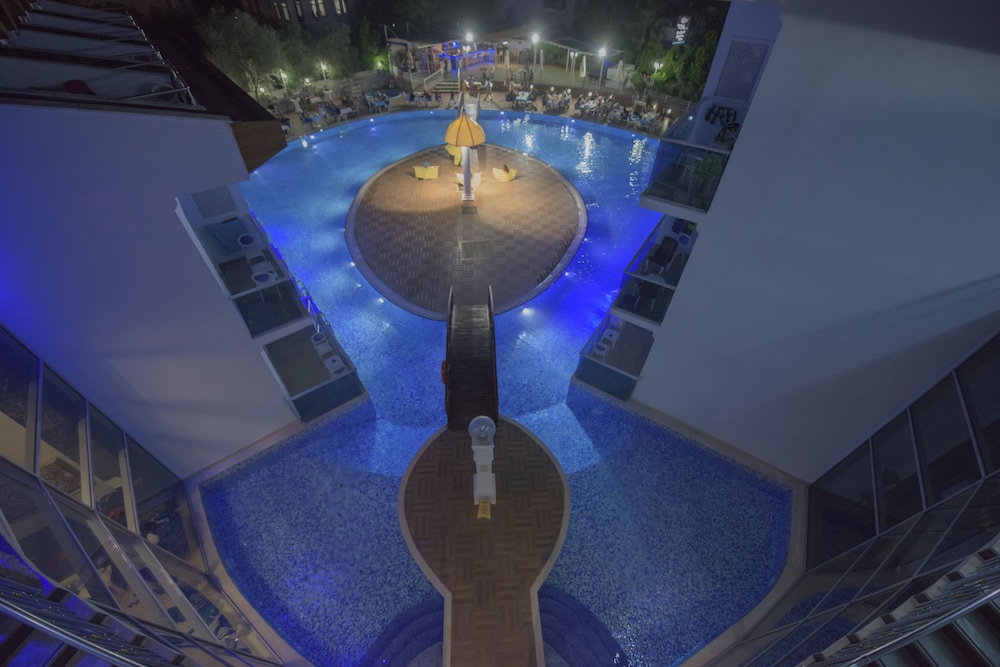 Ocean Blue Hotel — Swimming pool in Fethiye, Mugla