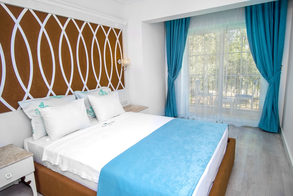 Ocean Blue Hotel — Hotel rooms in Fethiye, Mugla