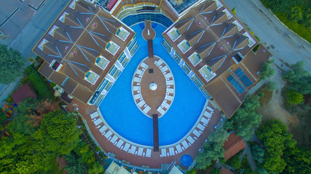 Ocean Blue Hotel — Hotel building in Fethiye, Mugla