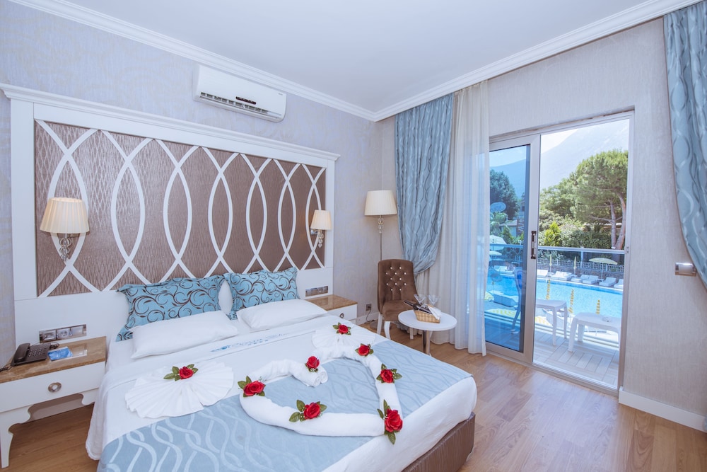 Ocean Blue Hotel — Hotel rooms in Fethiye, Mugla