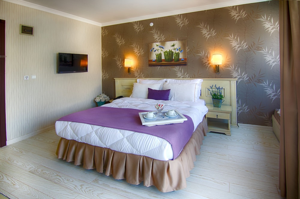 Romance Beach Hotel — Hotel rooms in Marmaris, Mugla