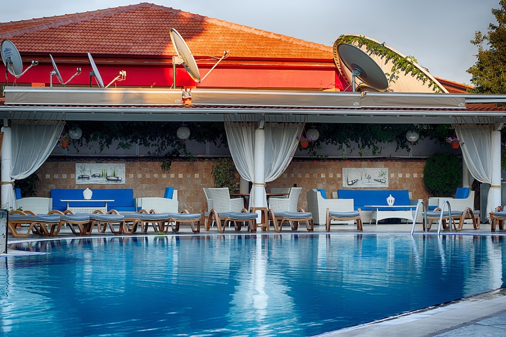 Romance Beach Hotel — Swimming pool in Marmaris, Mugla