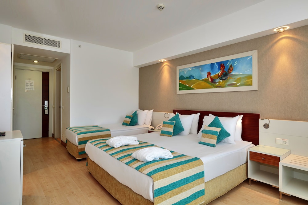 Sunis Evren Beach Resort Hotel & Spa  - All inclusive — Hotel rooms in Side