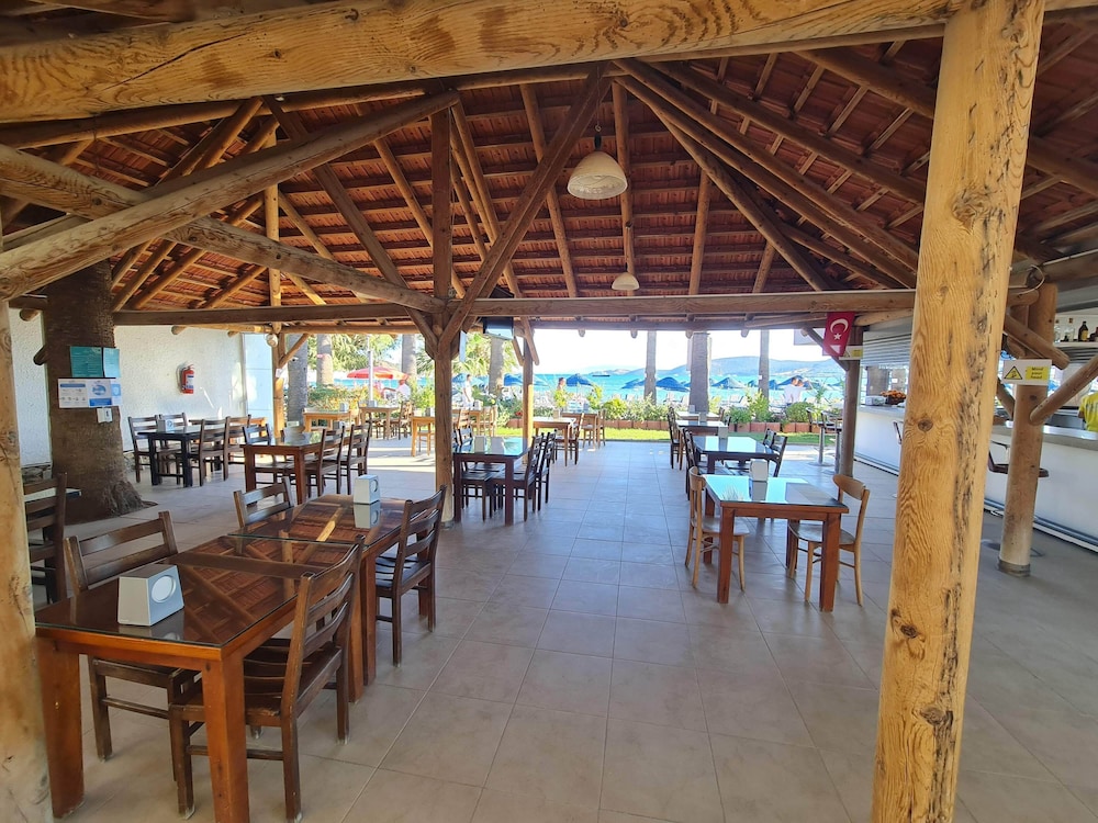 Nagi Beach Hotel — Restaurant & bars in Bodrum, Mugla