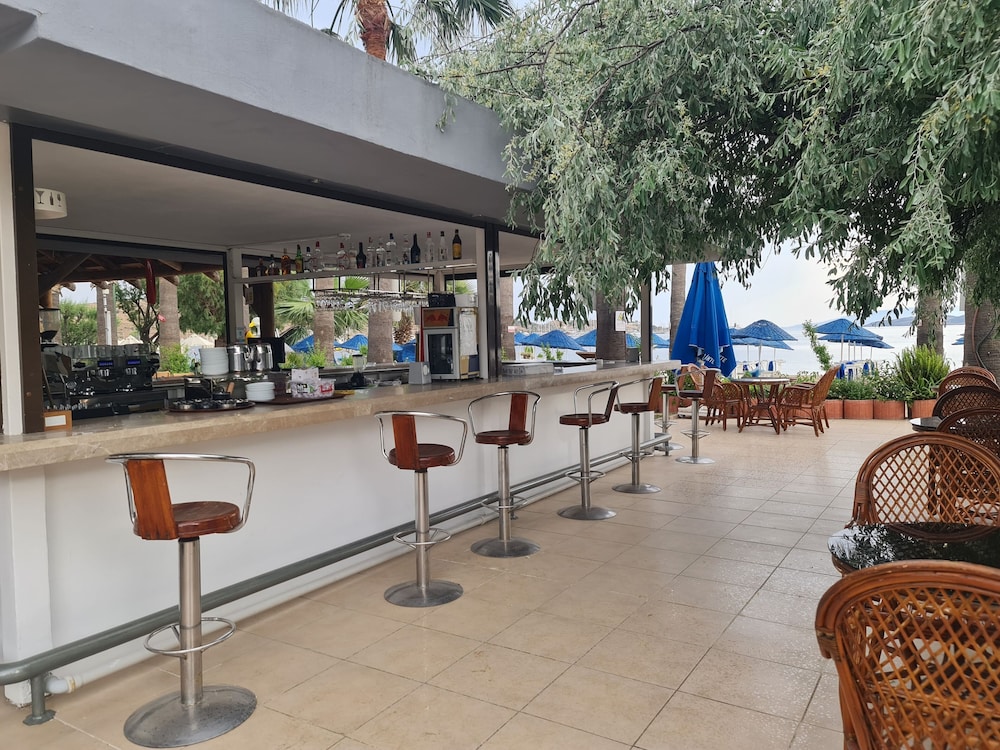 Nagi Beach Hotel — Restaurant & bars in Bodrum, Mugla