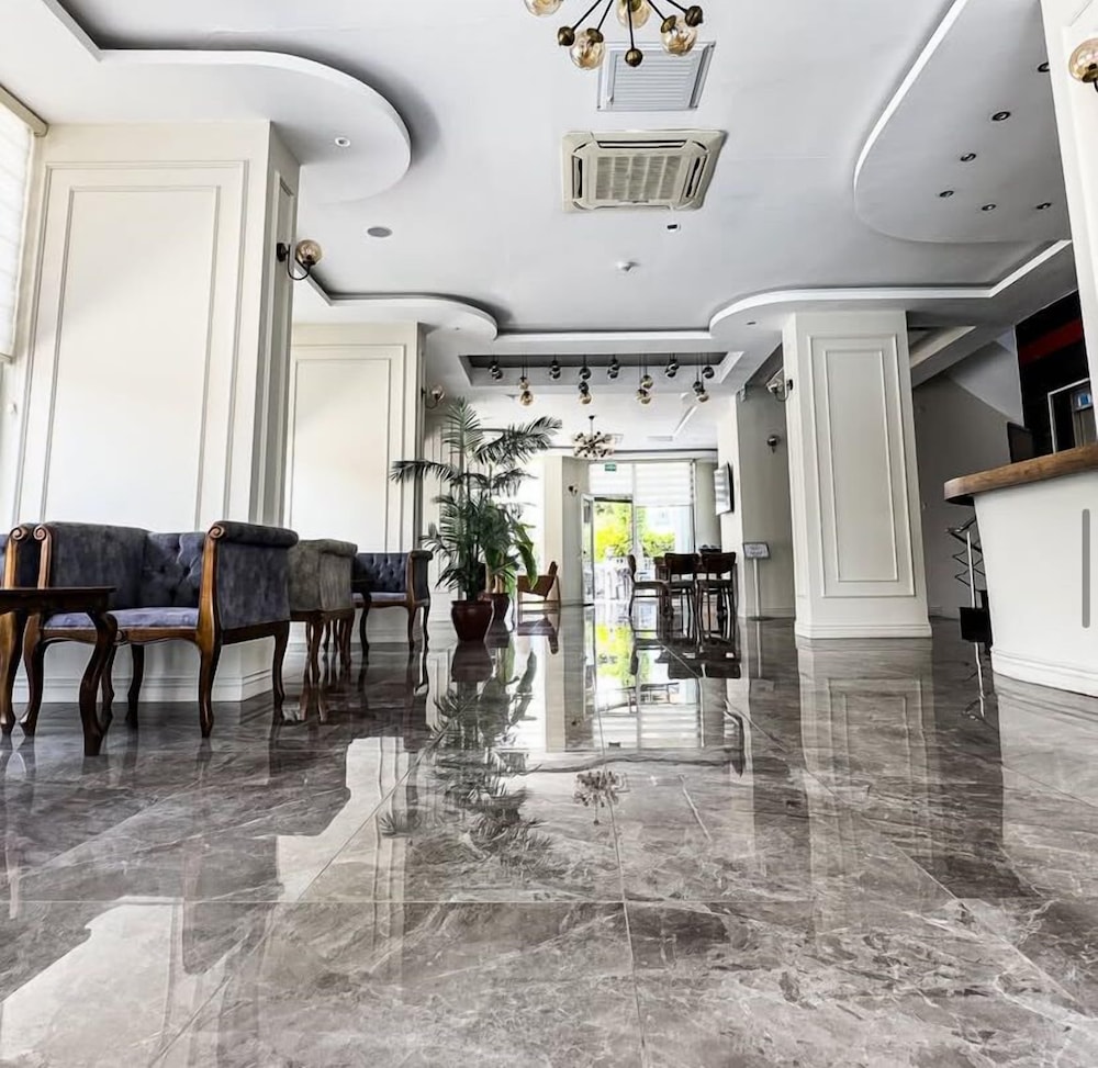Aurasia SeaSide Hotel — Hotel building in Marmaris, Mugla
