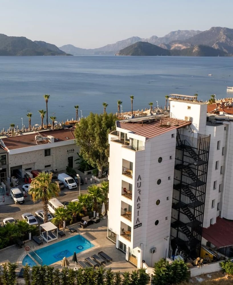 Aurasia SeaSide Hotel — Hotel building in Marmaris, Mugla