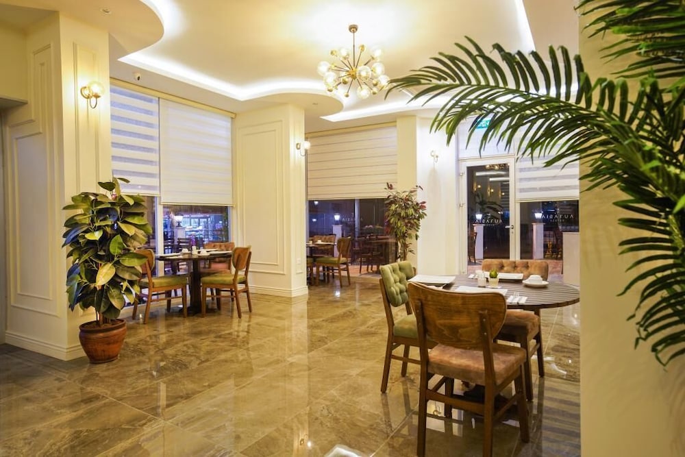 Aurasia SeaSide Hotel — Hotel building in Marmaris, Mugla